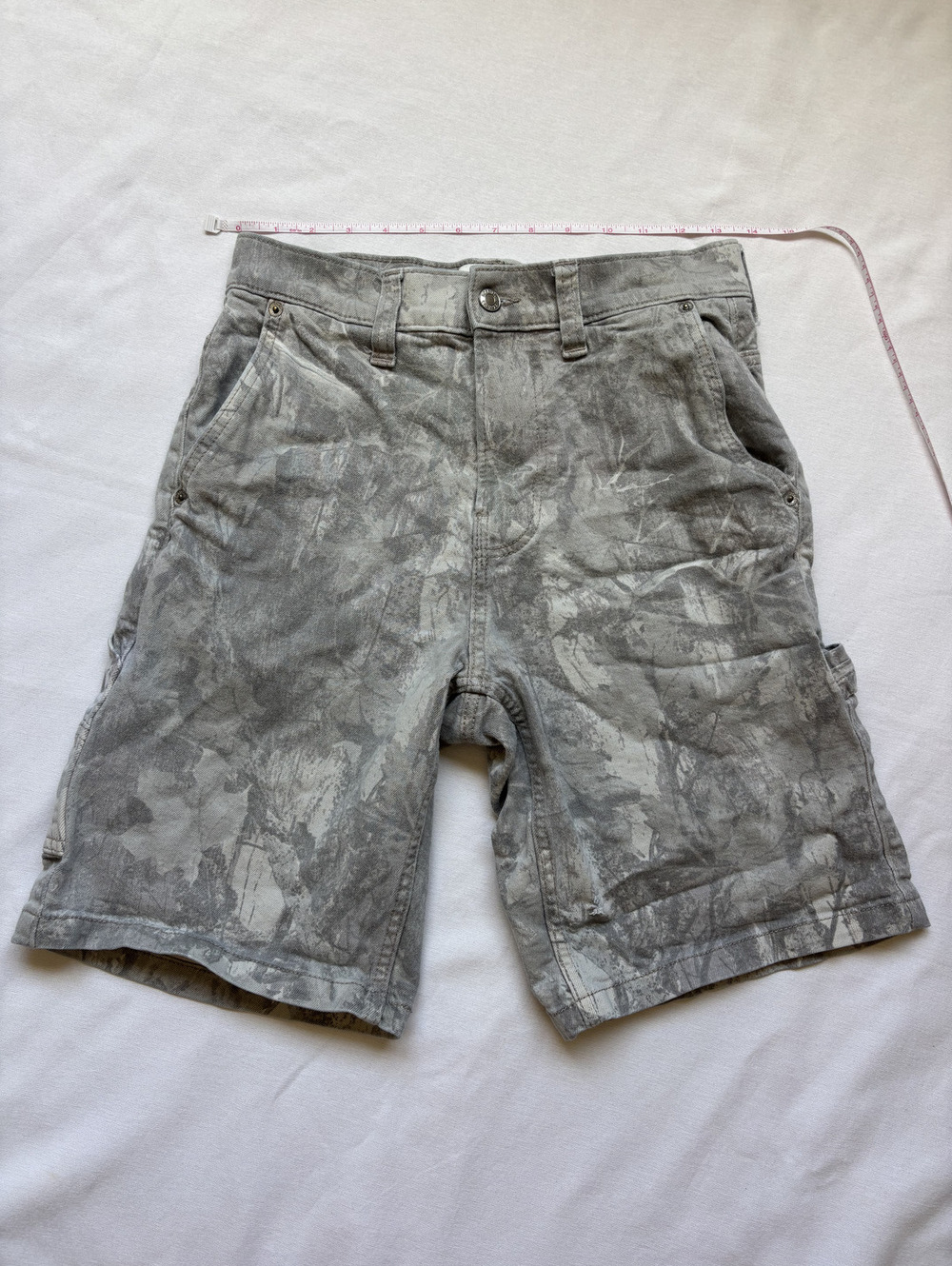 Camo Hollister baggy jean short size 26